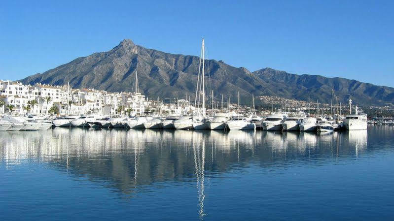 Mimosas Banus * Marbella